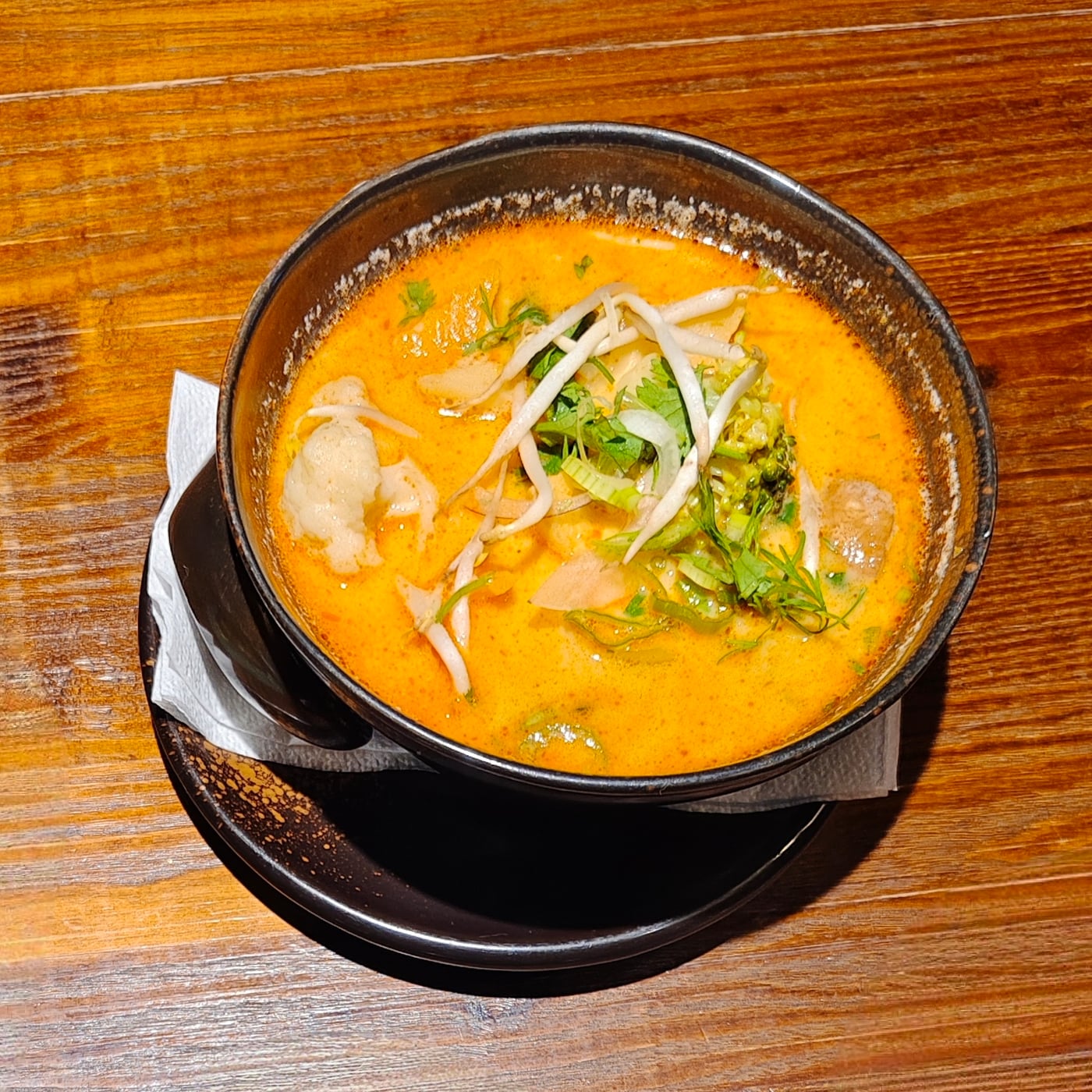 泰式椰汁南姜鸡汤（Tom Kha Gai 冬卡鸡）